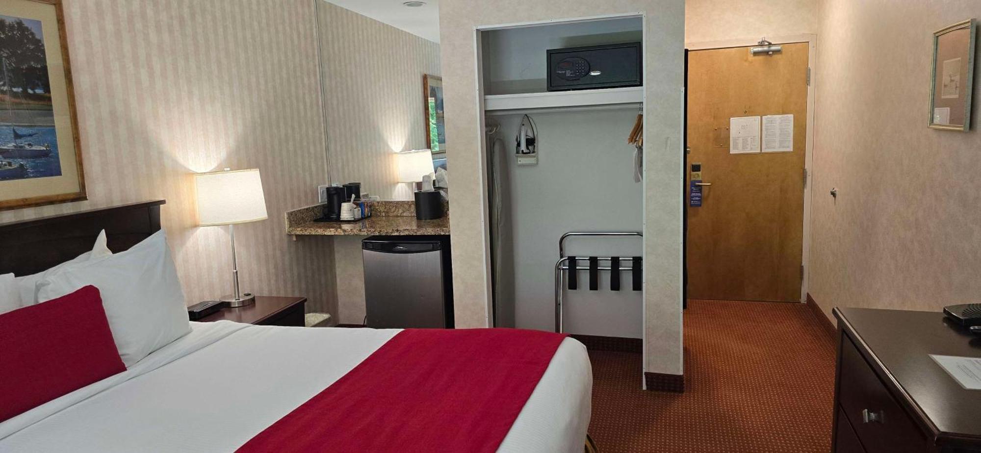 Surestay By Best Western Richmond Vancouver Airport Exterior photo
