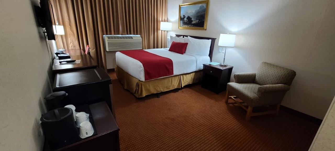 Surestay By Best Western Richmond Vancouver Airport Exterior photo